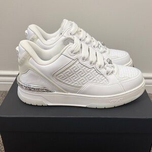 Versace White Women’s Low-Top Lace-Up Sneakers with Embossed Greek Key